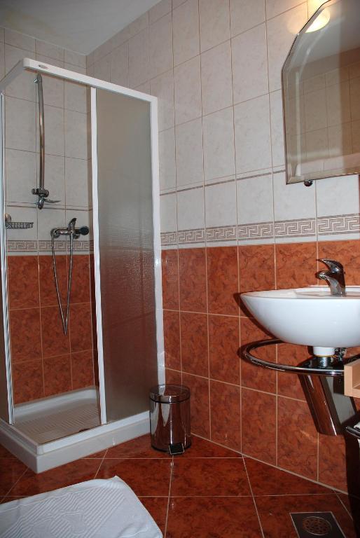 Hotel Zvezda Мурска-Собота Номер фото